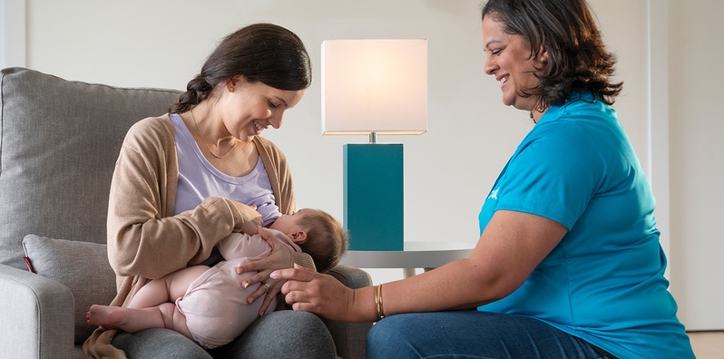 Cómo saber si el bebé está tomando suficiente leche class image